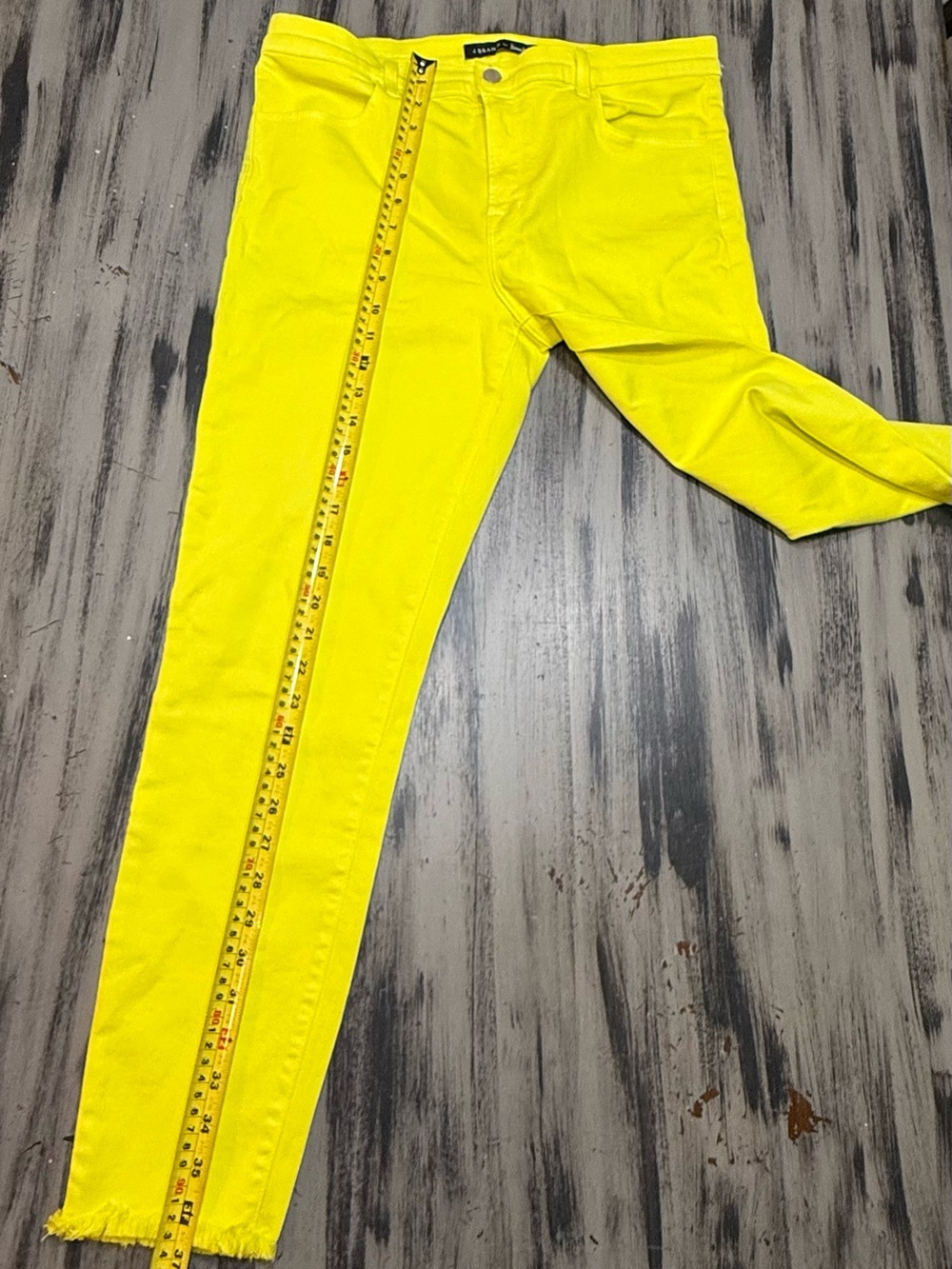 J BRAND Yellow Cropped Skinny Jeans Raw Fringe Hem Lemongrass Canary Denim 32 - Picture 6 of 15